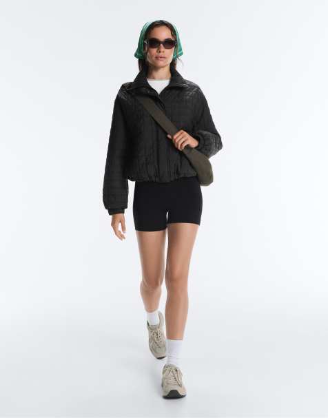 OYSHO Short fellex® aerogel padded jacket in black - view 1