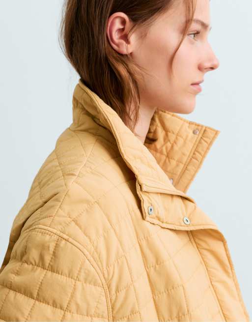 OYSHO Short fellex® aerogel padded jacket in ochre, 3 of 6