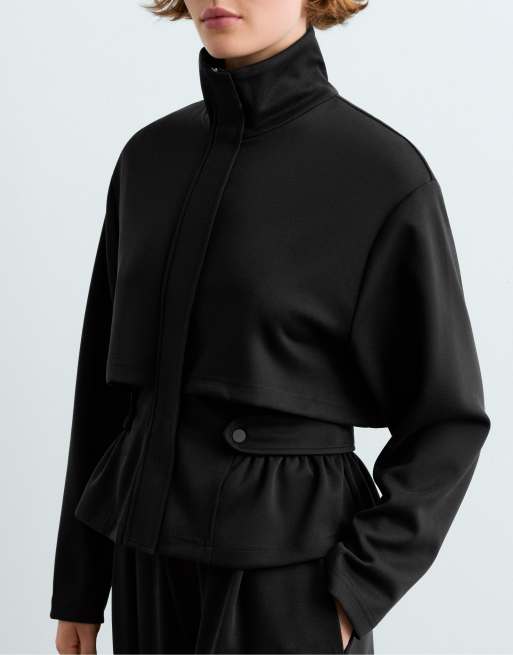 OYSHO Short piqué belted jacket with belt in black, 2 of 5