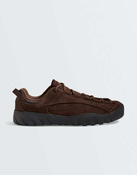 OYSHO Sneaker aus Spaltleder in Braun - view 1