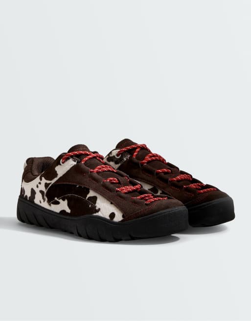 OYSHO sneakers med dyreprint i grå, 2 af 6