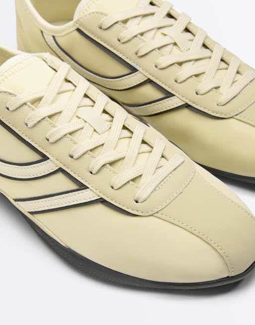 OYSHO - Sneakers sportive in morbido nylon color sabbia, 3 di 4
