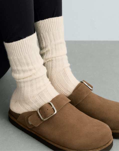 OYSHO sokker i cashmere og 25 % uld, klassiske, i råhvid - view 1