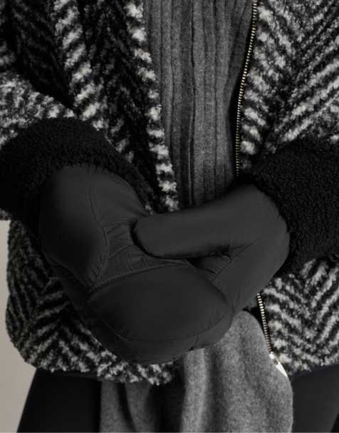 OYSHO - Sorte luffer med polstring i imiteret shearling - view 1