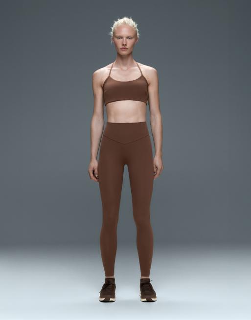 OYSHO soutien-gorge de sport Comfortlux à maintien léger marron, 3 de 7