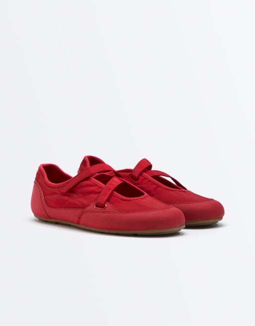 OYSHO – Sport-Ballerinas aus Nylon in Rot, 4 von 4