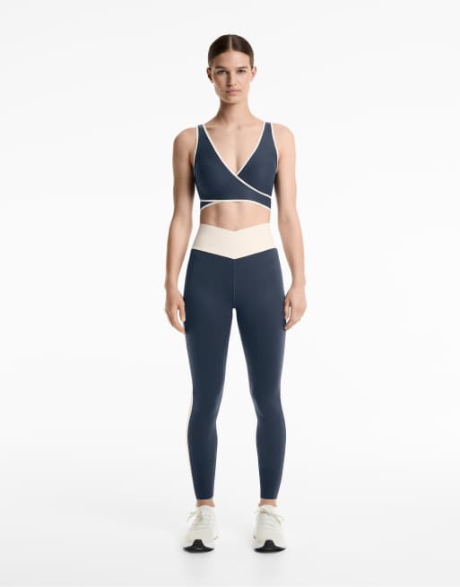 Oysho – Sport-Set in Mitternachtsblau