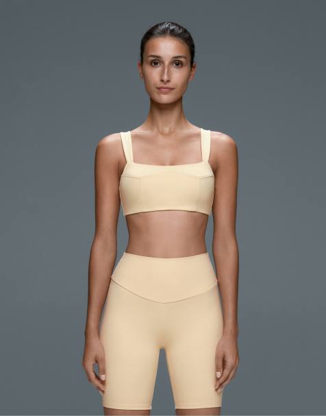 OYSHO sports-BH med medium støtte, Comfortlux og sømme i cream - view 1