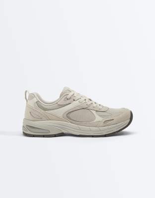 OYSHO - Sportschuhe im Lauf-Stil in Nerzbeige-Neutral