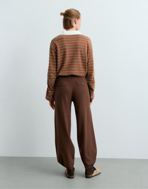 OYSHO stickade byxor med ballongpassform i cocoa, 4 av 6