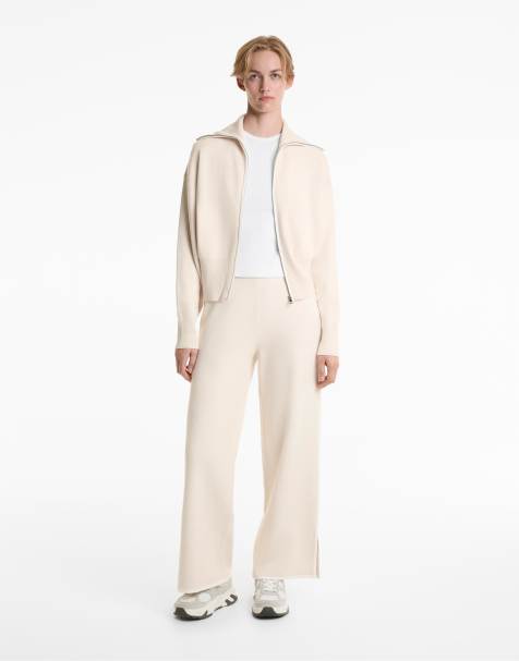 OYSHO Straight leg trousers with contrasting piping in ivory ecru - view 1