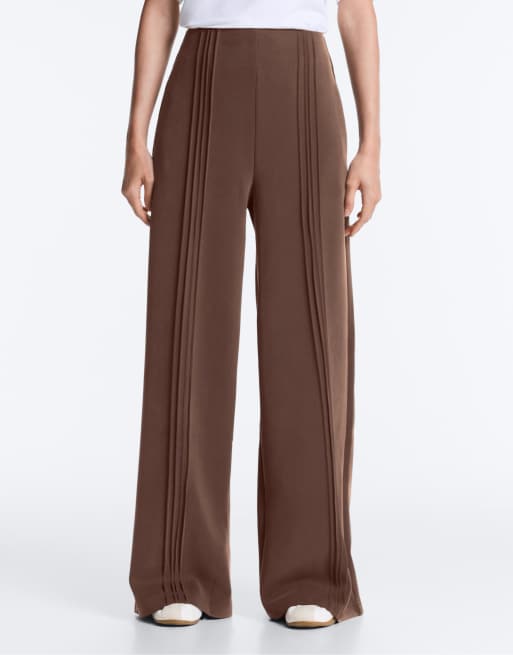 OYSHO Straight-leg trousers with soft-touch modal and piping in brown, 3 of 4
