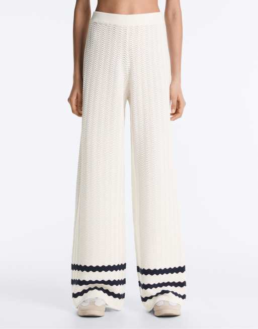 OYSHO – Strickhose in Wollweiß mit Wellenmuster und geradem Bein, 3 von 4
