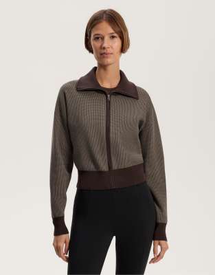 OYSHO - Strickjacke in Braun mit Hahnentrittmuster-Brown