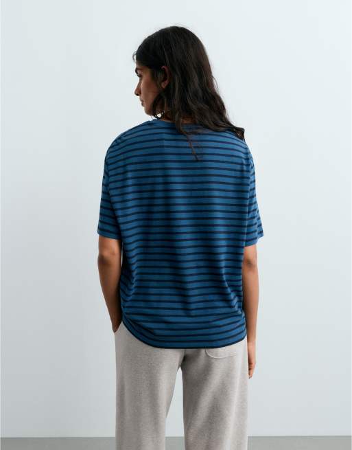 OYSHO Striped boxy cotton blend short-sleeved t-shirt in navy, 4 of 4