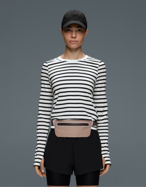 OYSHO Striped long-sleeve technical t-shirt in black, 2 of 7