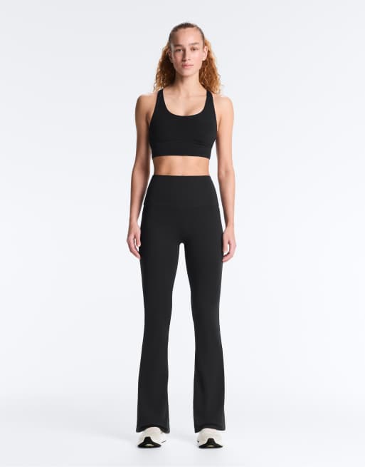 OYSHO Super high rise comfortlux 80cm flare trousers in black, 2 of 4