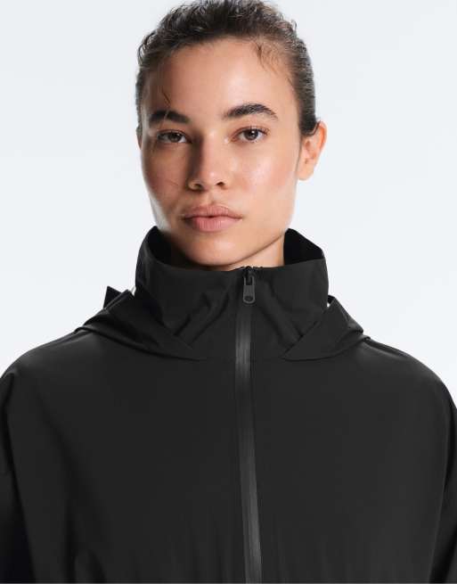 OYSHO – Superleichte, verstaubare, 10K wasserdichte Jacke in Schwarz, 2 von 4