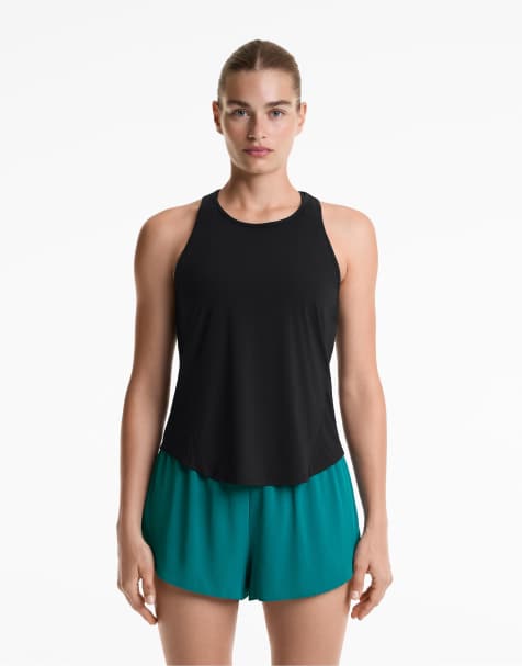 OYSHO – Svart, ärmlös t-shirt i techstil - view 1