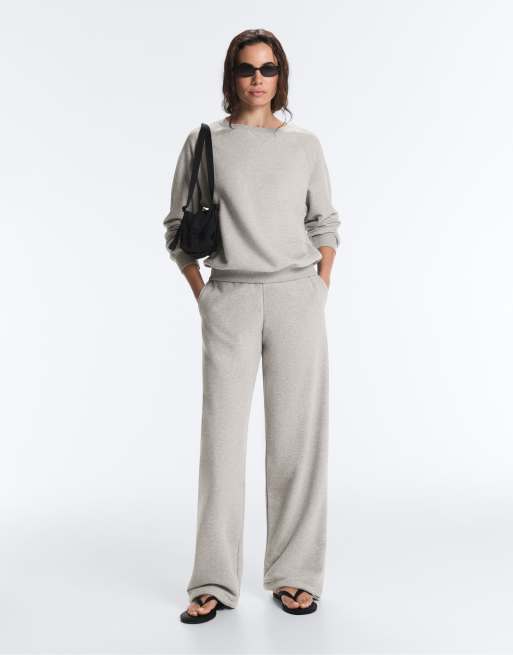 OYSHO Sweatshirt aus Baumwollmix-Fleece mit Rundhalsausschnitt in meliertem Mittelgrau, 6 von 7