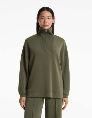 OYSHO - Sweatshirt aus weichem Modal in Grün mit halblangem Reißverschluss