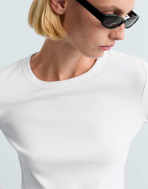 OYSHO T-shirt a maniche lunghe a coste in bianco sporco, 3 di 5