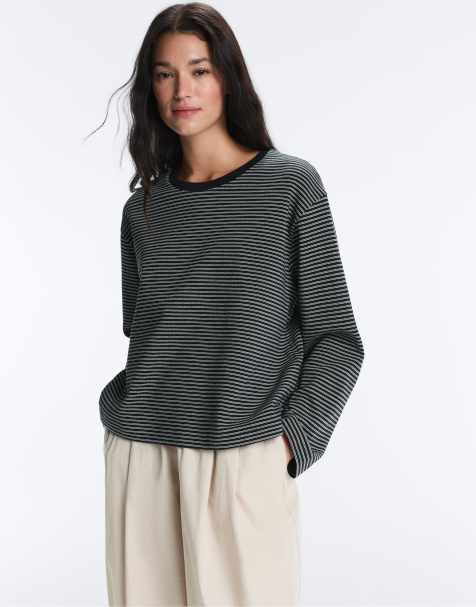 OYSHO - T-shirt a maniche lunghe in misto cotone nera con doppia riga - view 1