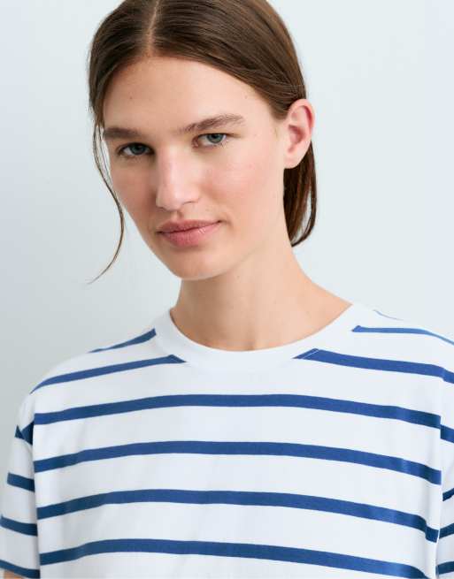 Oysho - T-shirt coupe carrée à manches courtes en coton mélangé - Bleu électrique, 3 de 5