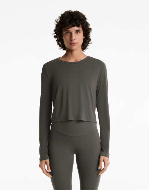 OYSHO - T-shirt crop top croisé dans le dos en modal mélangé - Anthracite - view 1