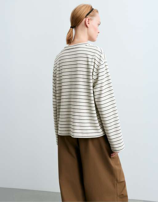 OYSHO T-shirt en coton mélangé à manches longues et à rayures gris clair, 4 de 5