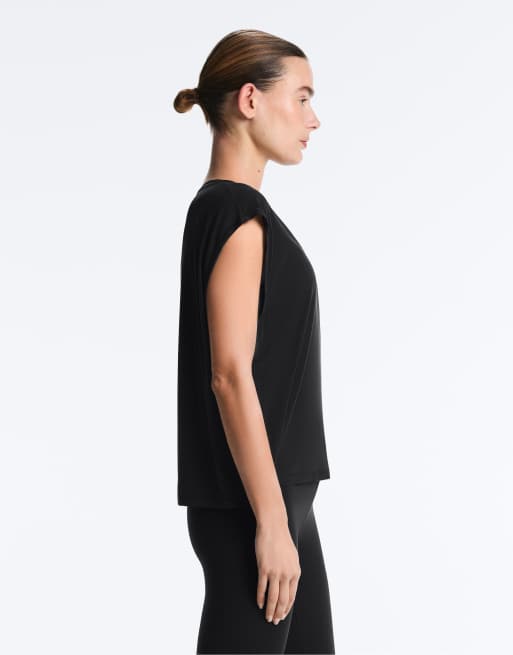 Oysho - T-shirt senza maniche nera in misto modal, 2 di 4