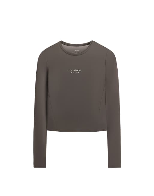 OYSHO T-shirt tecnica a maniche lunghe con scritta grigio scuro, 6 di 6