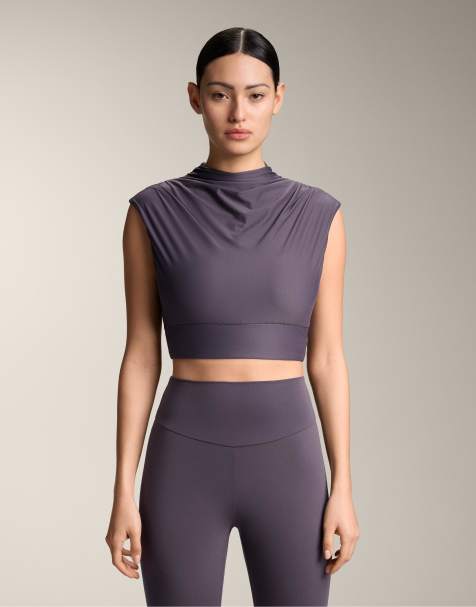 OYSHO – Tanktop aus Comfortlux-Material in dunkler Aubergine mit drapiertem Ausschnitt - view 1