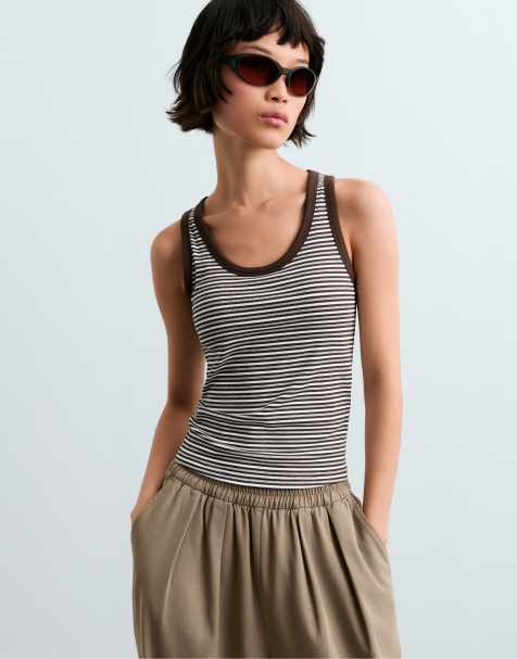 OYSHO tanktop i rib med striber og modalblanding i brun - view 1