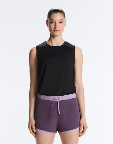 OYSHO Technical sleeveless t-shirt in black - view 1