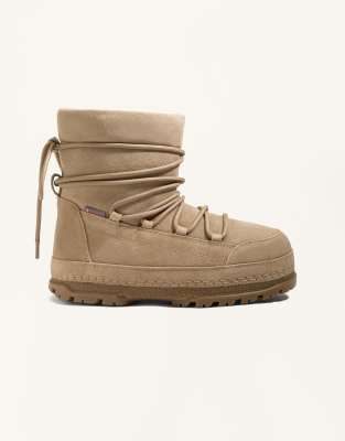  Technical split-leather lace-up boots in sand