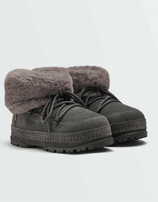 OYSHO Technical suede lace-up boot in grey, 2 of 7
