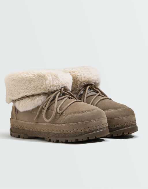 OYSHO Technical suede lace-up boot in mink, 2 of 7