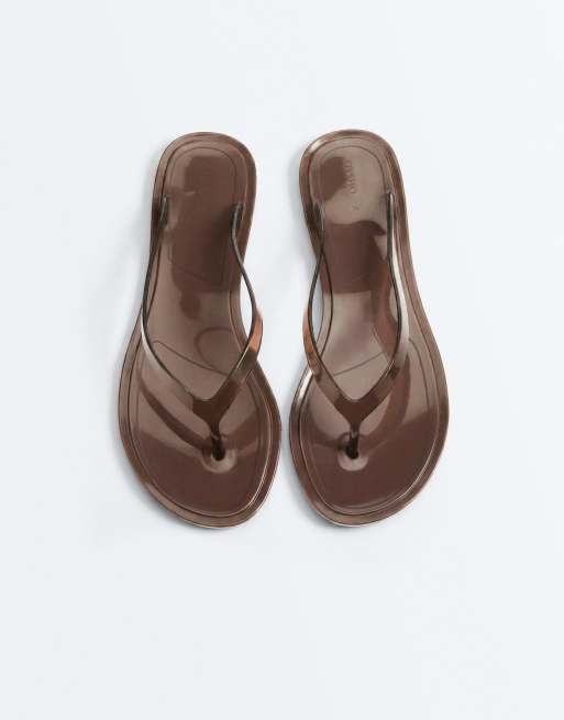 OYSHO Translucent effect beachwear flip flops in brown, 6 of 7