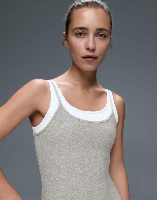 OYSHO tuta corta Comfortlux con sovrapposizione mélange grigio, 3 di 7