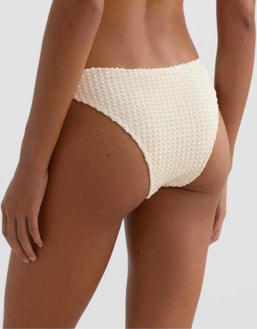 OYSHO U-cut bubble-texture crochet medium-coverage bikini briefs in ecru, 4 of 4