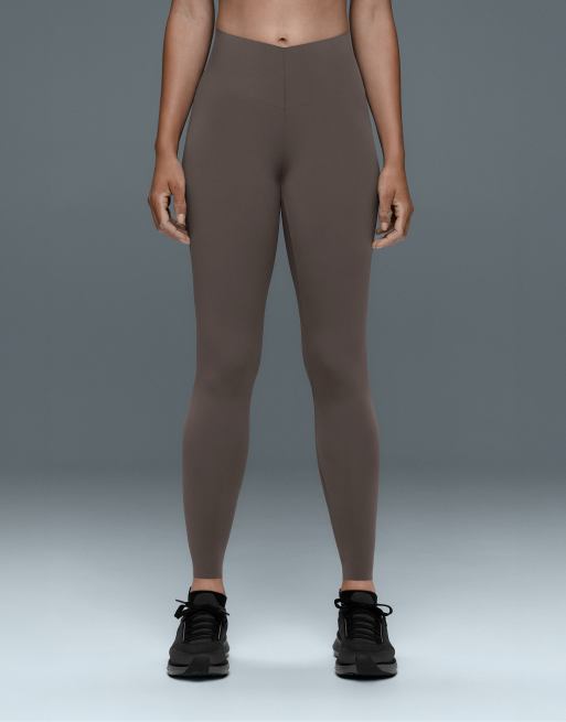 OYSHO V-cut light-touch 65cm ankle-length leggings in brown-khaki, 2 of 5