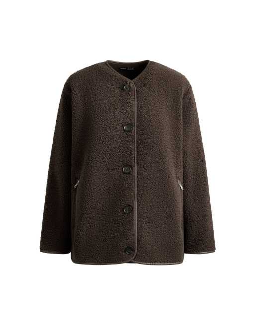 OYSHO veste à col rond en sherpa marron, 5 de 5