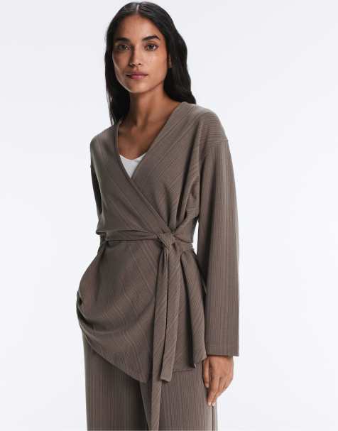 Oysho - Veste longue et asymétrique en modal à rayures - Marron - view 1