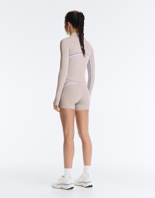 Oysho - Veste technique chaude et légère avec détails contrastants - Gris, 3 de 4
