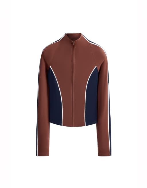 OYSHO veste technique color block légère et chaude marron, 7 de 7