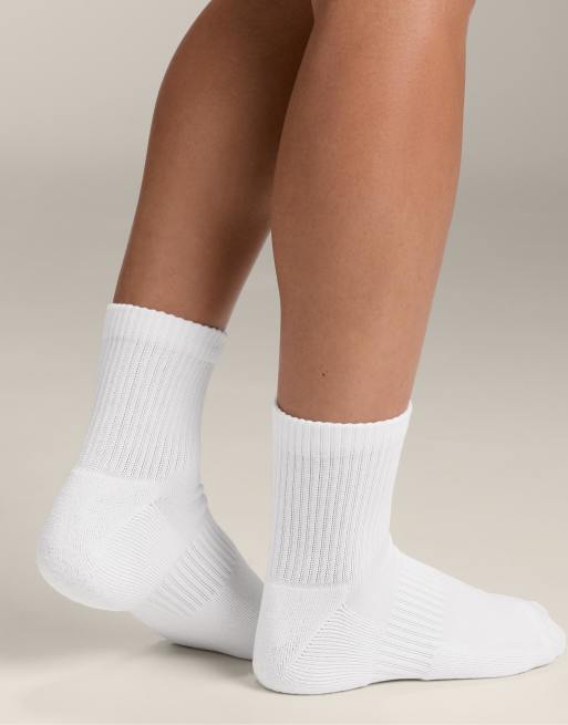 Oysho – Vita, halvhöga sportstrumpor i bomullsmix, 3-pack, 2 av 4