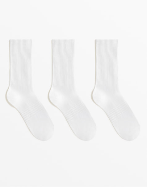 Oysho – Vita, klassiska sportstrumpor i bomullsmix, 3-pack - view 1