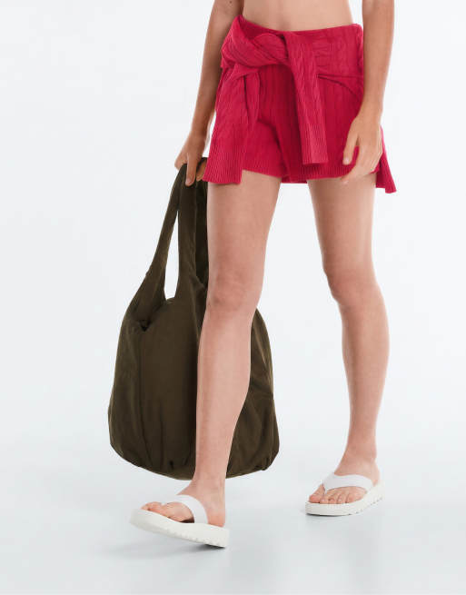 OYSHO – Vita platåsandaler, 2 av 4