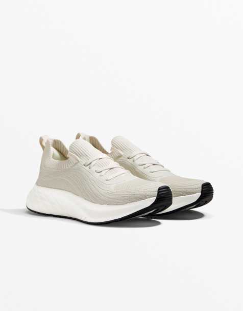 Oysho – Vita, vardagliga, mångsidiga sneakers för olika aktiviteter - view 1